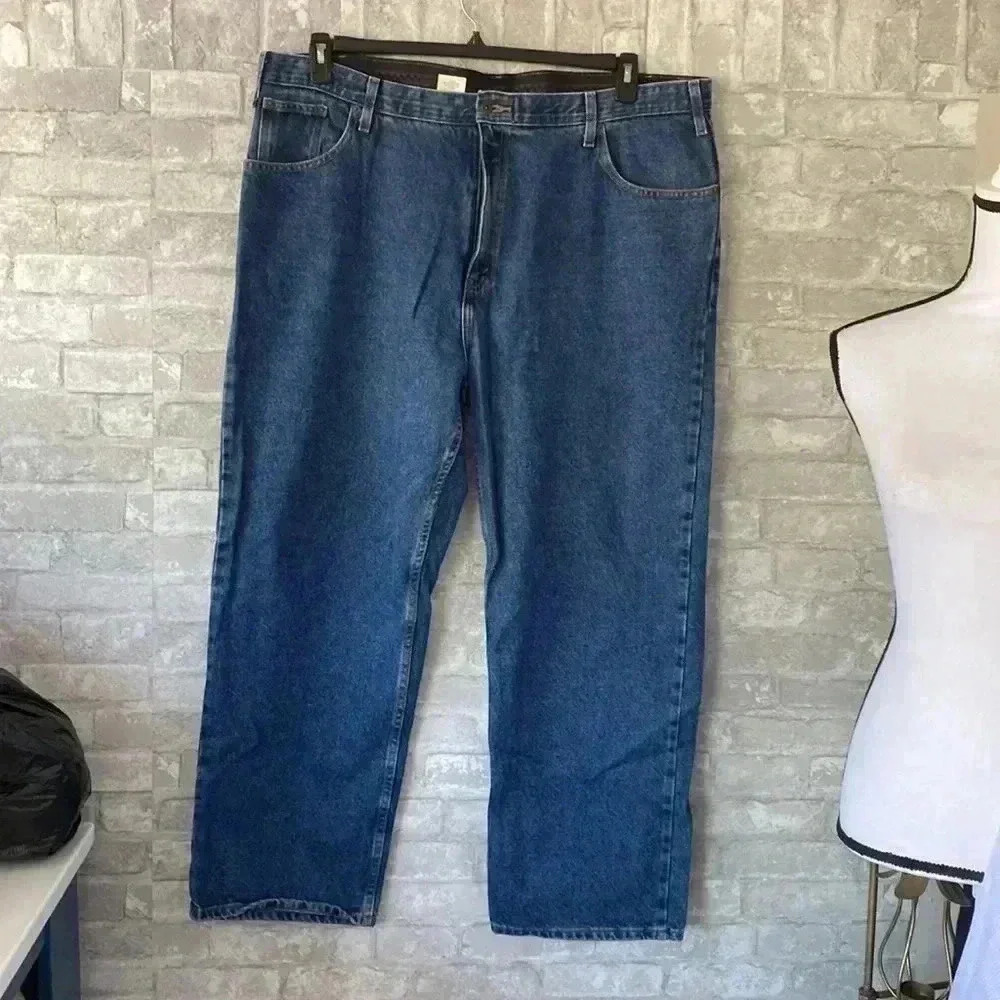Haggar mens cotton denim blue jeans size 44 x 30